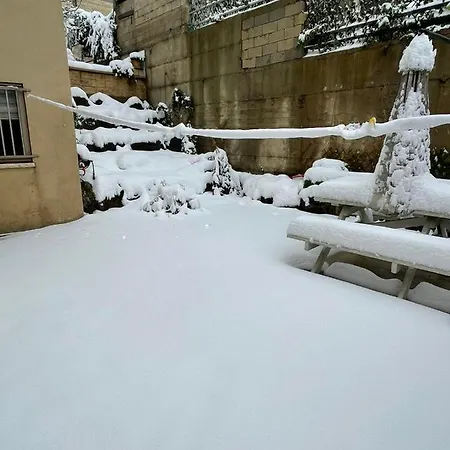 Yasmen Suite Mas'ada Exterior photo