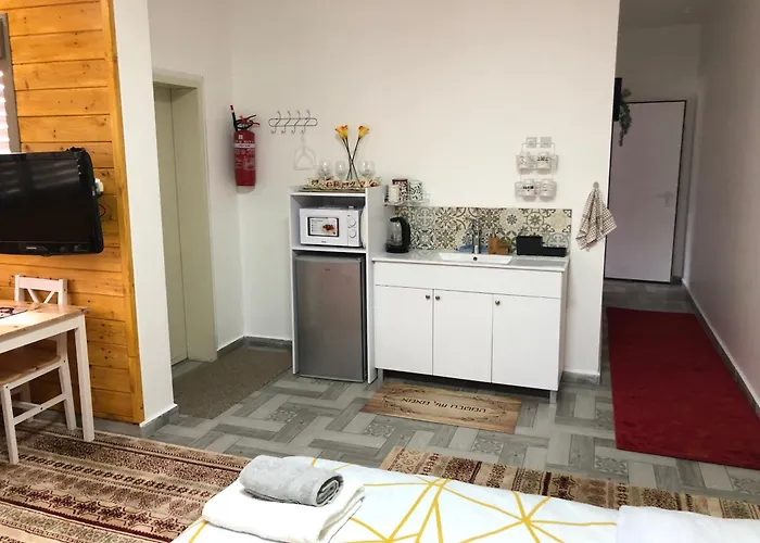 Yasmen Suite